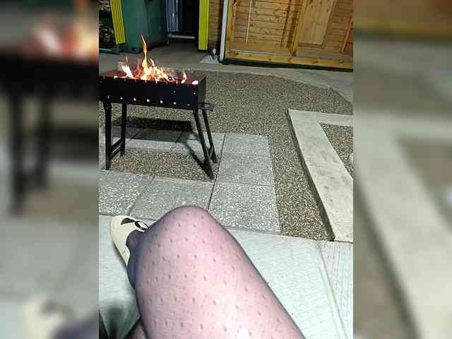 Dieses Model ist jetzt live. Angelia22