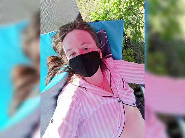 Angelia22 webcam