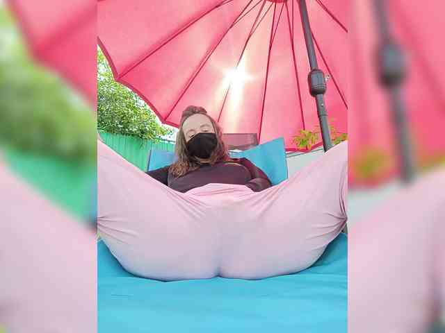 Angelia22 webcam