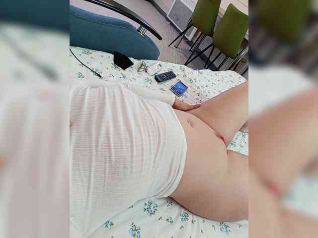 Angelia22 webcam