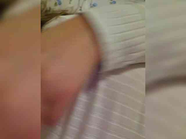 Angelia22 webcam