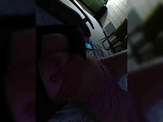 Angelia22 webcam