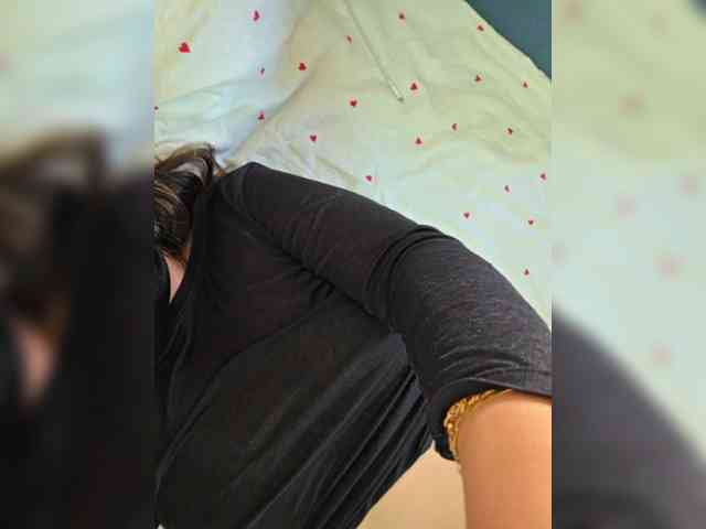 Angelia22 webcam