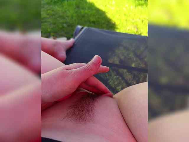 Angelia22 webcam