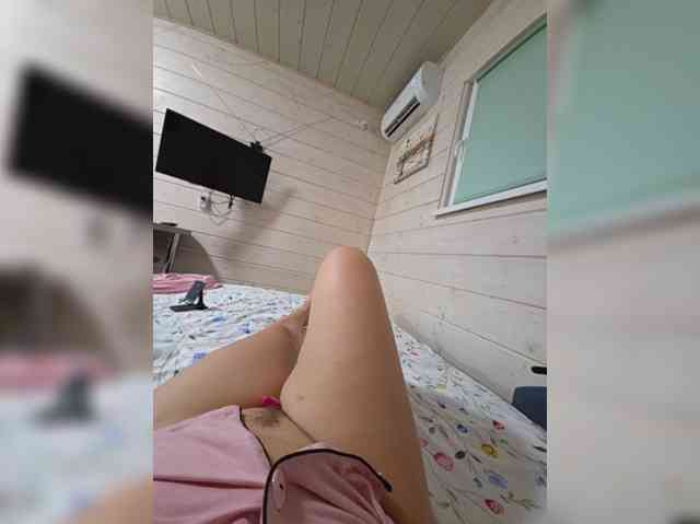 Angelia22 webcam