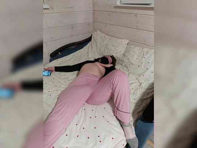 Angelia22 webcam