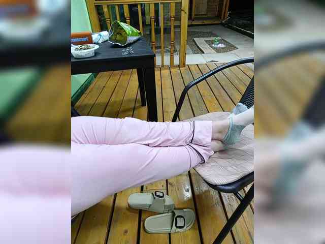 Angelia22 webcam