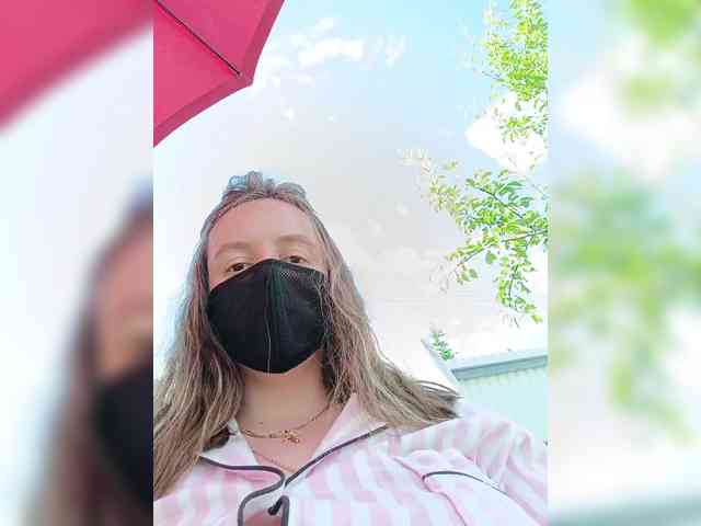 Angelia22 webcam
