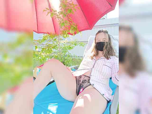 Angelia22 webcam