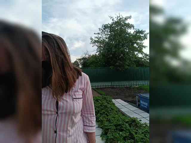 Angelia22 webcam