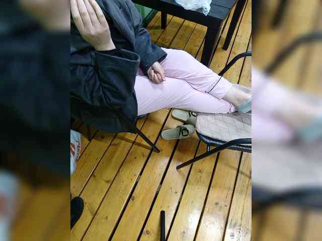 Angelia22 webcam