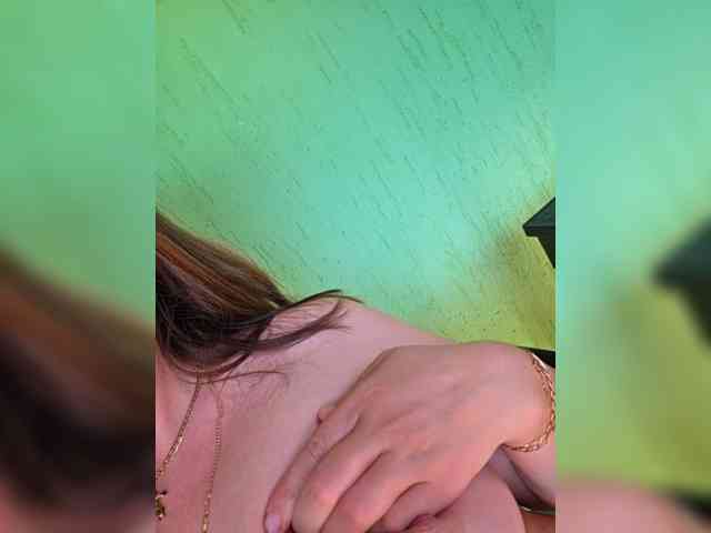 Angelia22 webcam