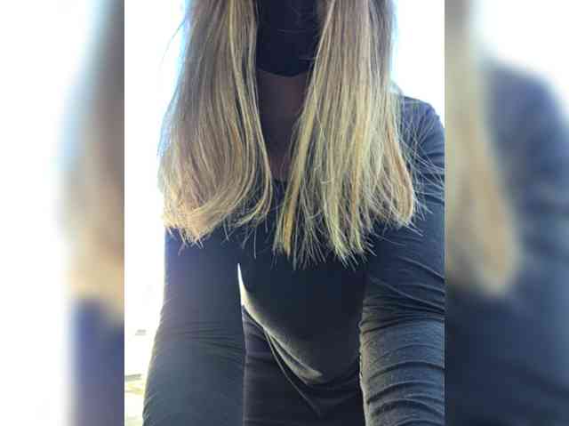 Angelia22 webcam