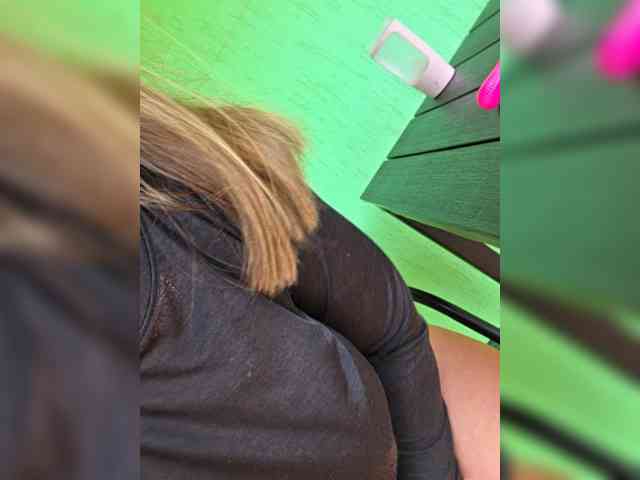 Angelia22 webcam