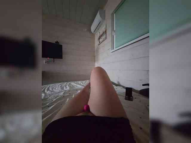 Angelia22 webcam
