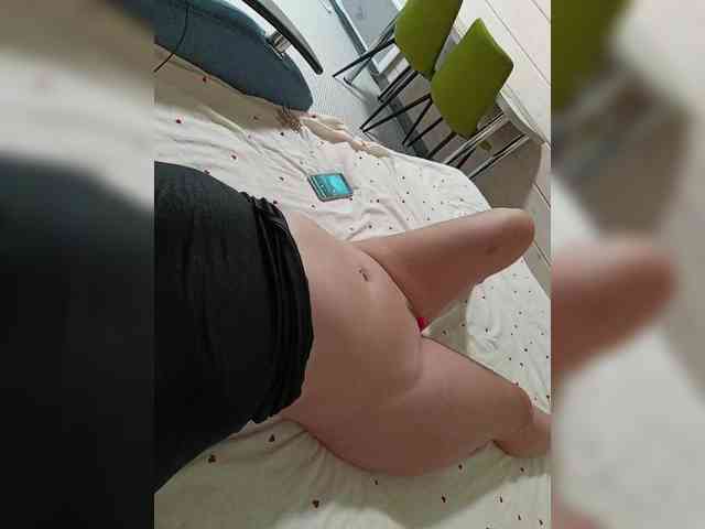 Angelia22 webcam