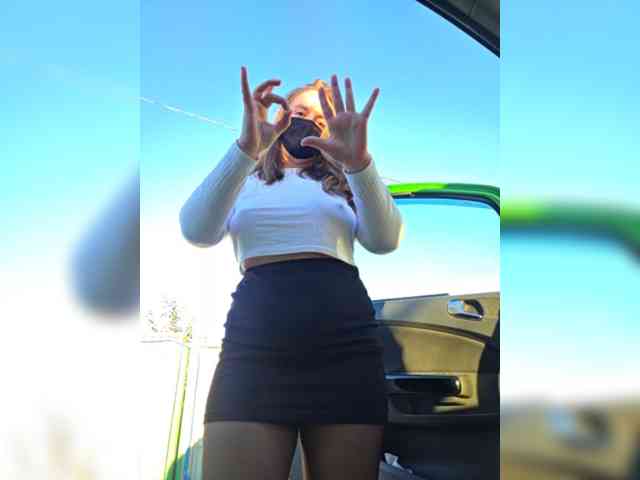 Angelia22 webcam