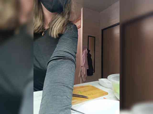 Angelia22 webcam