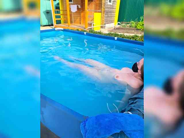 Angelia22 webcam