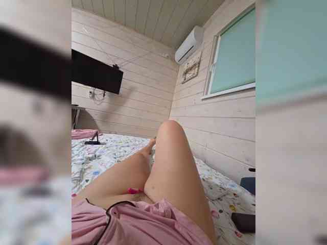 Angelia22 webcam