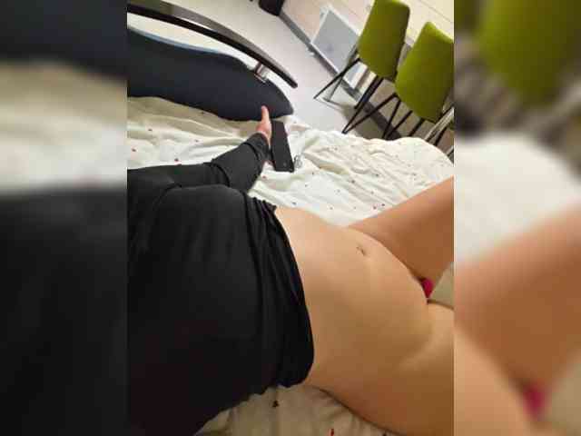 Angelia22 webcam