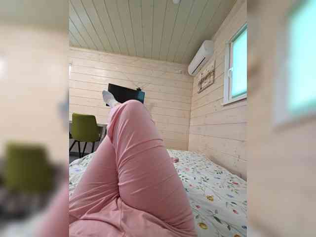Angelia22 webcam