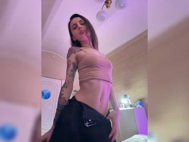 Wow-Eva live cam on BongaCams