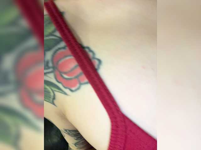 Wow-Eva live cam on BongaCams