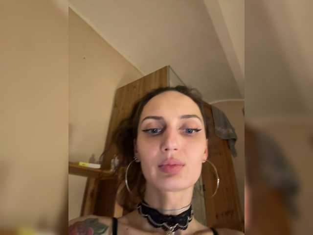 Wow-Eva live cam on BongaCams