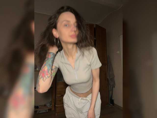 Wow-Eva live cam on BongaCams