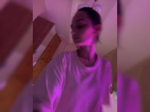 Wow-Eva live cam on BongaCams