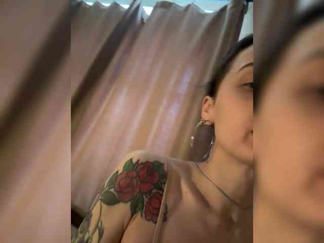 Wow-Eva Wow-Eva
