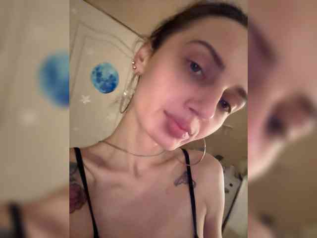 Wow-Eva Sex Cam Show