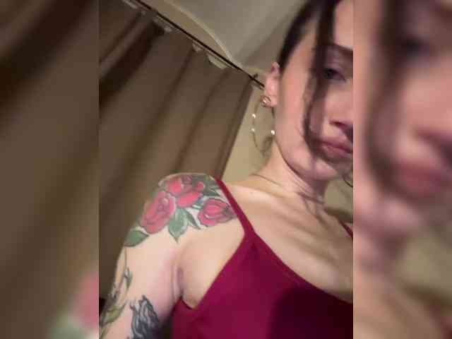 Wow-Eva Live Webcam on BongaCams