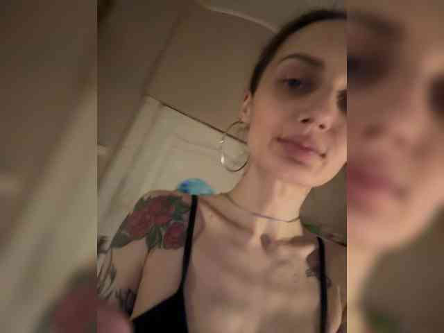 Wow-Eva Sex Cam Show