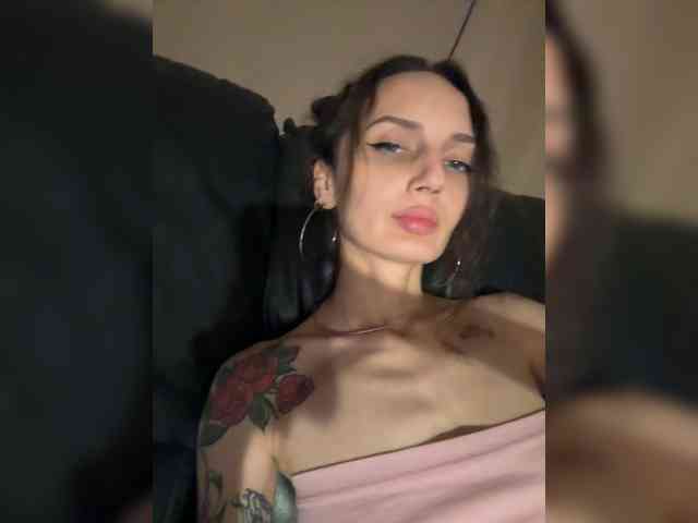 free video chatting Wow-Eva