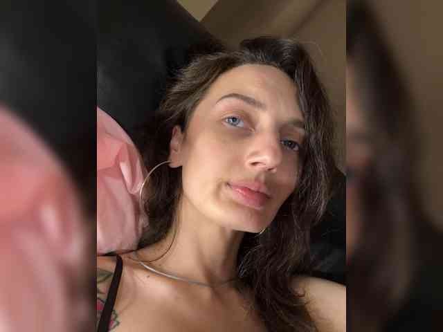 Wow-Eva Sex Cam Show