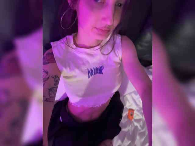 Acest model este live acum. Wow-Eva