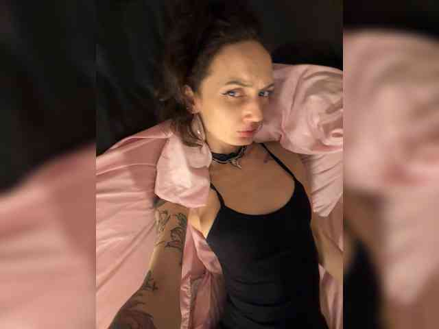 Wow-Eva Sex Cam Show
