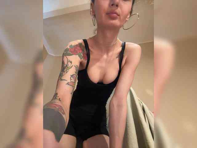 Wow-Eva Sex Cam Show