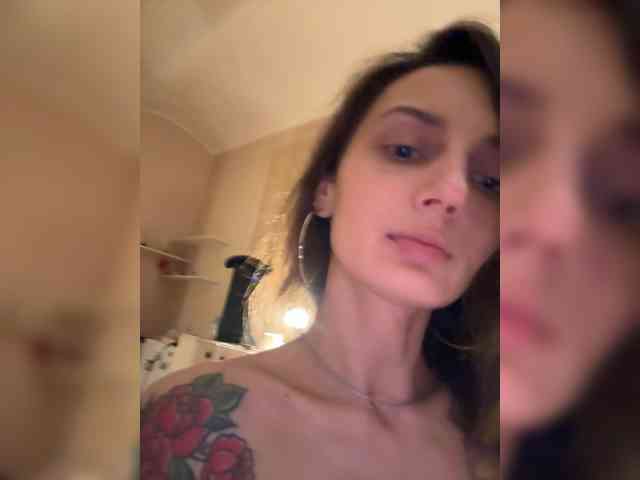 Wow-Eva Sex Cam Show