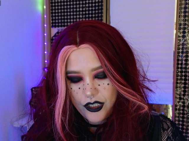 Laura-Wicked