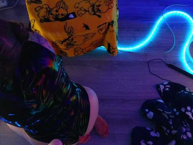Laura-Wicked live webcam show