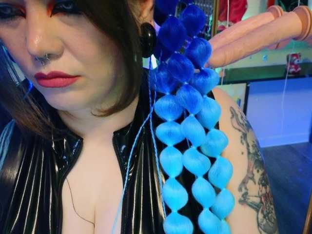 laura-wicked online