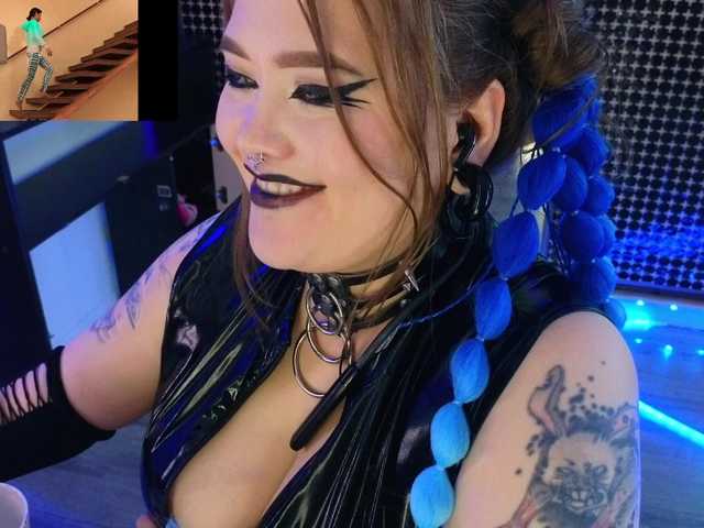 Laura-Wicked live cam on BongaCams