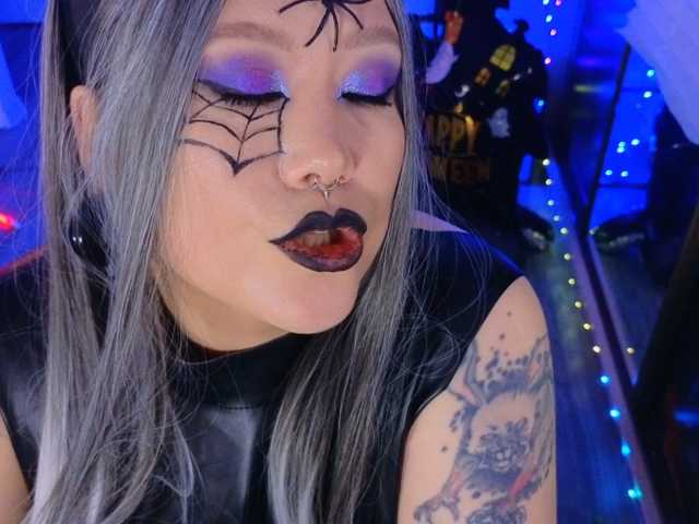 Laura-Wicked
