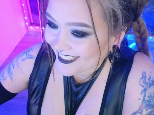 Laura-Wicked