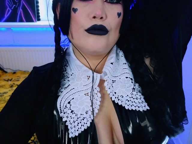 Laura-Wicked live cam on BongaCams