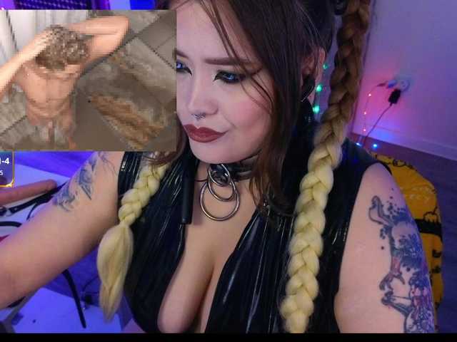 Laura-Wicked live webcam show