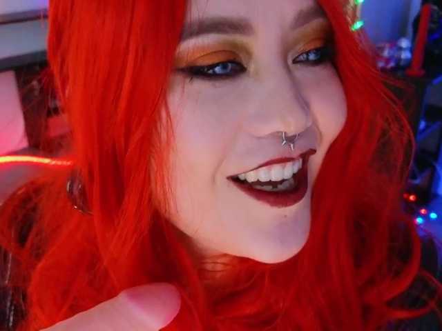 Laura-Wicked live cam on BongaCams